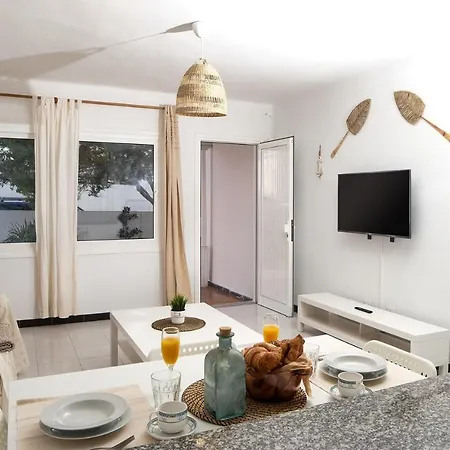 Zefiro A 500m From The Beach, Fast Wifi Holiday home