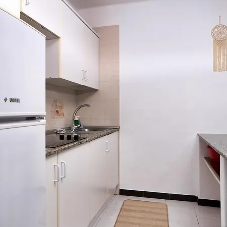 Zefiro A 500m From The Beach, Fast Wifi Holiday home Puerto del Carmen (Lanzarote)