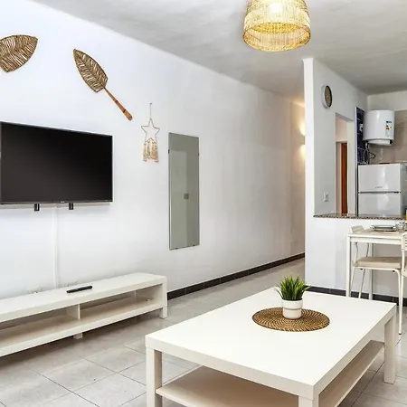 Zefiro A 500m From The Beach, Fast Wifi