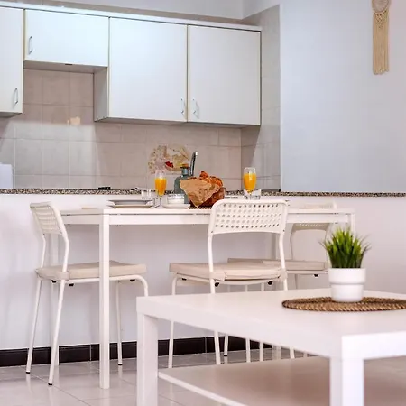 Zefiro - 500m To The By Lanzarote بويرتو ذيل كارمين