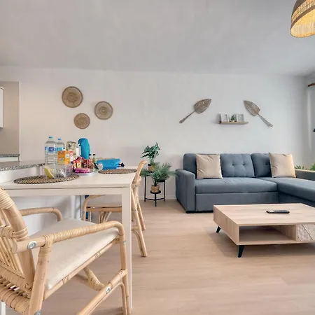 Zefiro - 500m To The By Lanzarote *